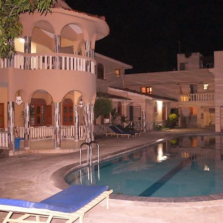 Leinmach House Nyali Hotel Mombasa Bagian luar foto