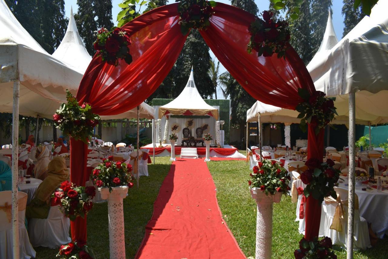 Leinmach House Nyali Hotel Mombasa Bagian luar foto
