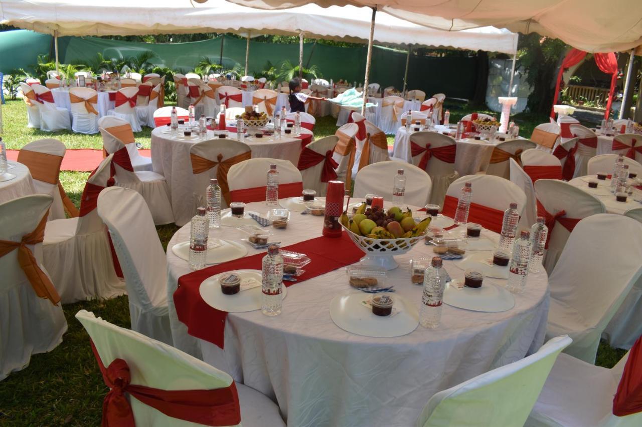 Leinmach House Nyali Hotel Mombasa Bagian luar foto