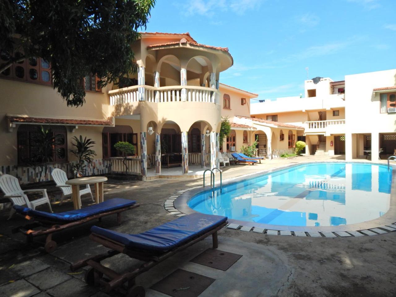 Leinmach House Nyali Hotel Mombasa Bagian luar foto